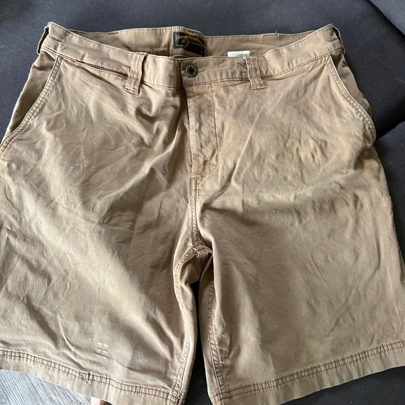 Brown Filson Granite Mountain shorts size 36 - Picture 2 of 6